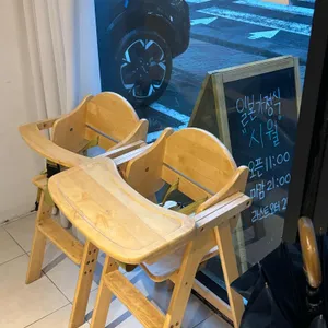 시월 대표 사진