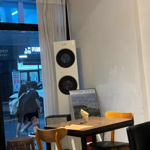 시월 대표 사진