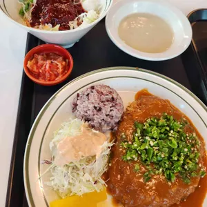 엠브로돈까스 대표 사진