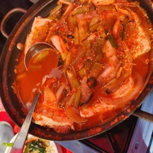 꼭지네 손두부 명가 대표 사진