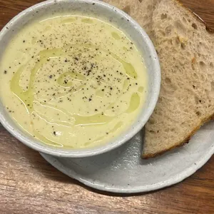 밀스 대표 사진