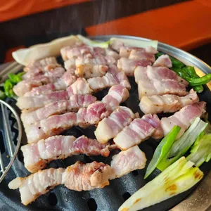 돈몽 대표 사진