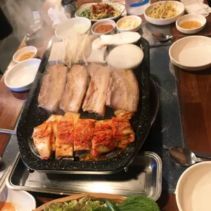 제주똥돼지 사진