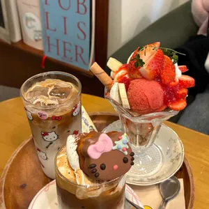 스테이 어도러블 사진 1