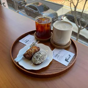 블랙데스크 사진