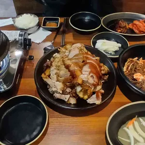 더맛있는족발보쌈 대표 사진