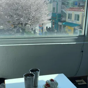 카페 스퀘어드 리뷰 사진