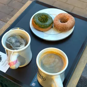 퀸즈베리도넛하우스 사진 2