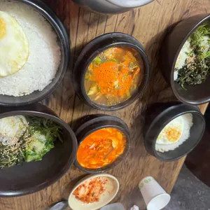 돌솥밥집 사진