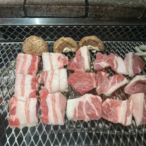 산청숯불가든 사진