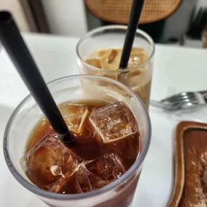 노디너리 대표 사진