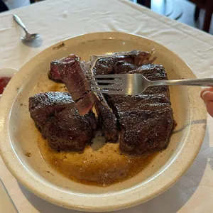 붓처스컷 대표 사진