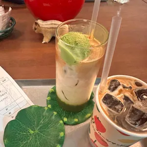 윤숲 대표 사진