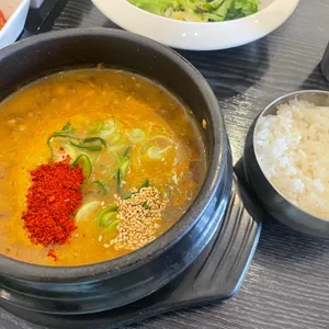문동일고사리육개장 사진 1