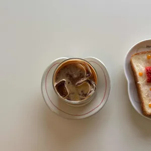 카페 리위크 대표 사진