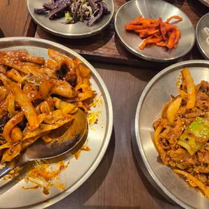 사월에보리밥과쭈꾸미 사진