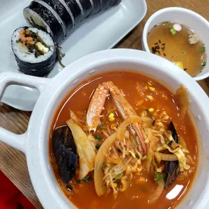 까치네김밥 사진 1