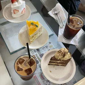 OH WOAH 대표 사진