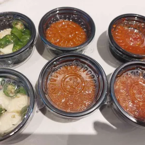 하륜일만족발 사진