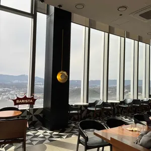 폴 바셋 리뷰 사진