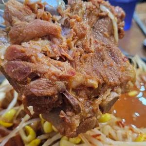 진뼈감자탕 사진