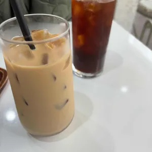 노디너리 대표 사진