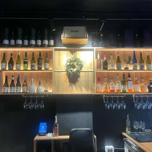 어느 밤 대표 사진