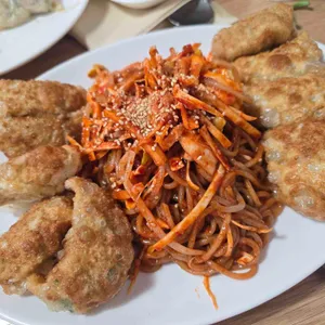 다락방만두 대표 사진