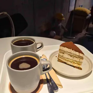 플래드 카페 사진