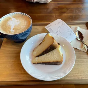 카페넬롱 리뷰 사진