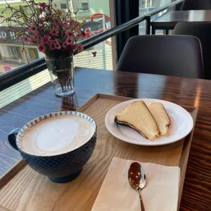 카페넬롱 리뷰 사진