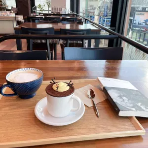 카페넬롱 리뷰 사진