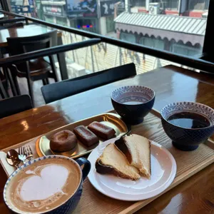 카페넬롱 리뷰 사진