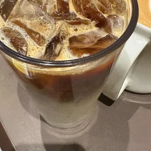 컴포즈커피 사진