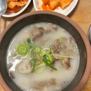 고바우 설렁탕 대표 사진