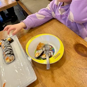 정성한줄 대표 사진