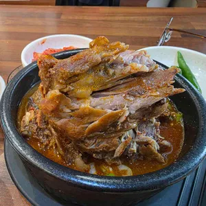 청기와뼈다귀해장국 사진