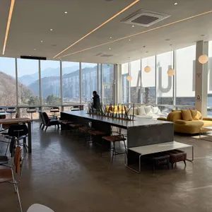 카페 오무아무아 대표 사진