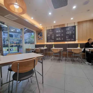 부산진밀면 대표 사진