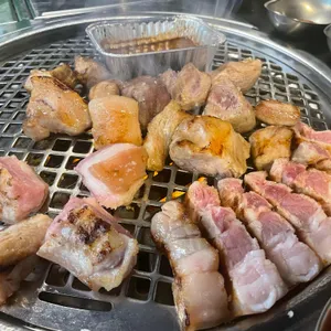 오백돈 대표 사진