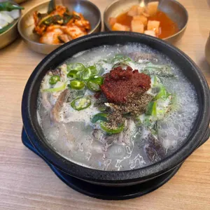 한동옥듬뿍순대국 사진