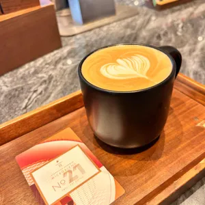 스타벅스 리저브 대표 사진