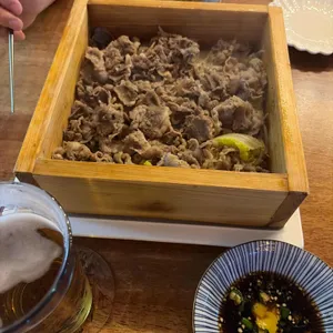 낮달 대표 사진
