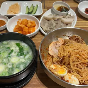 영동밀면&돼지국밥 사진