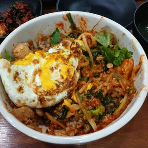 구월명동보리밥간장게장 사진 2