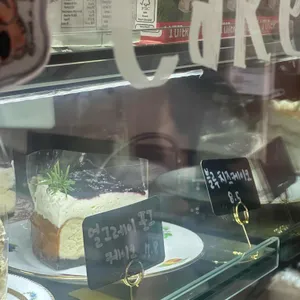 러스트앤포그 리뷰 사진