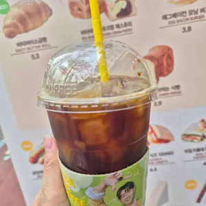 메가커피 사진 2