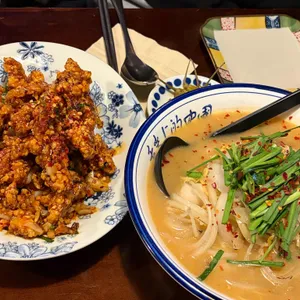 소친친 대표 사진