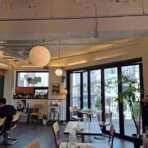 위클리 테이블 리뷰 사진