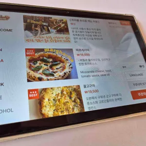 위클리 테이블 리뷰 사진